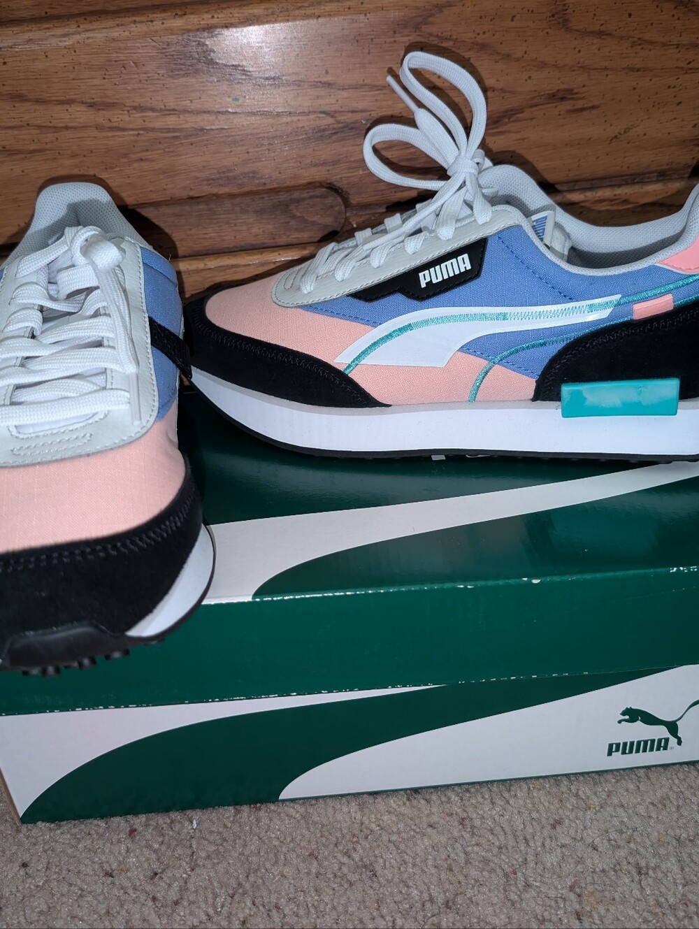 Puma Women’s Future Rider Twofold in Peach, Blue & Black - Picture 4 of 7
